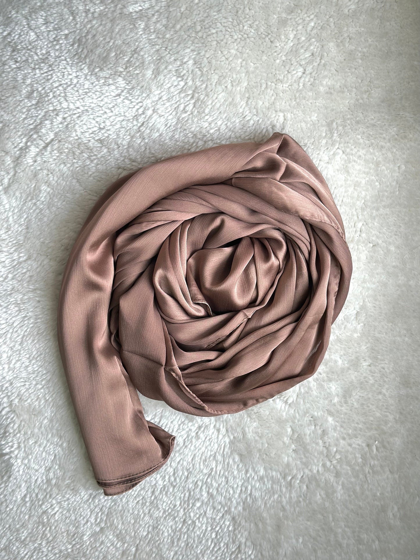 Crinkle silk hijab