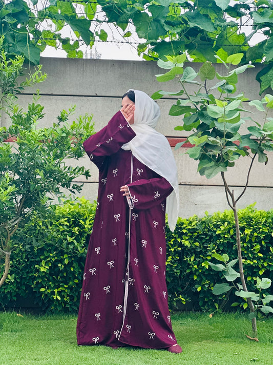 Black bow embroidered Abaya